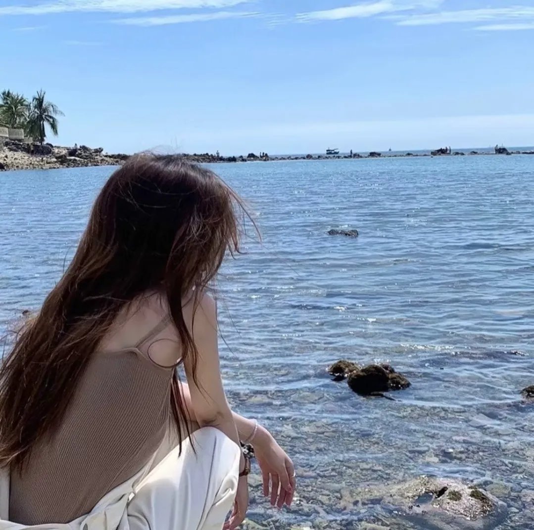 余生一年的我,遇见了的余生半年的你的故事